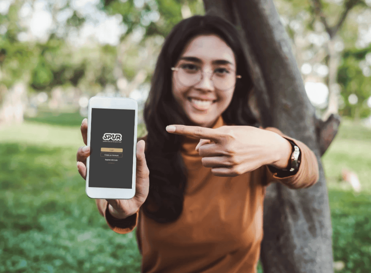 Spur app on mobile phone